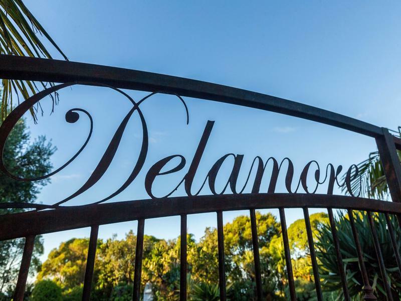 Delamore Lodge Oneroa Екстер'єр фото