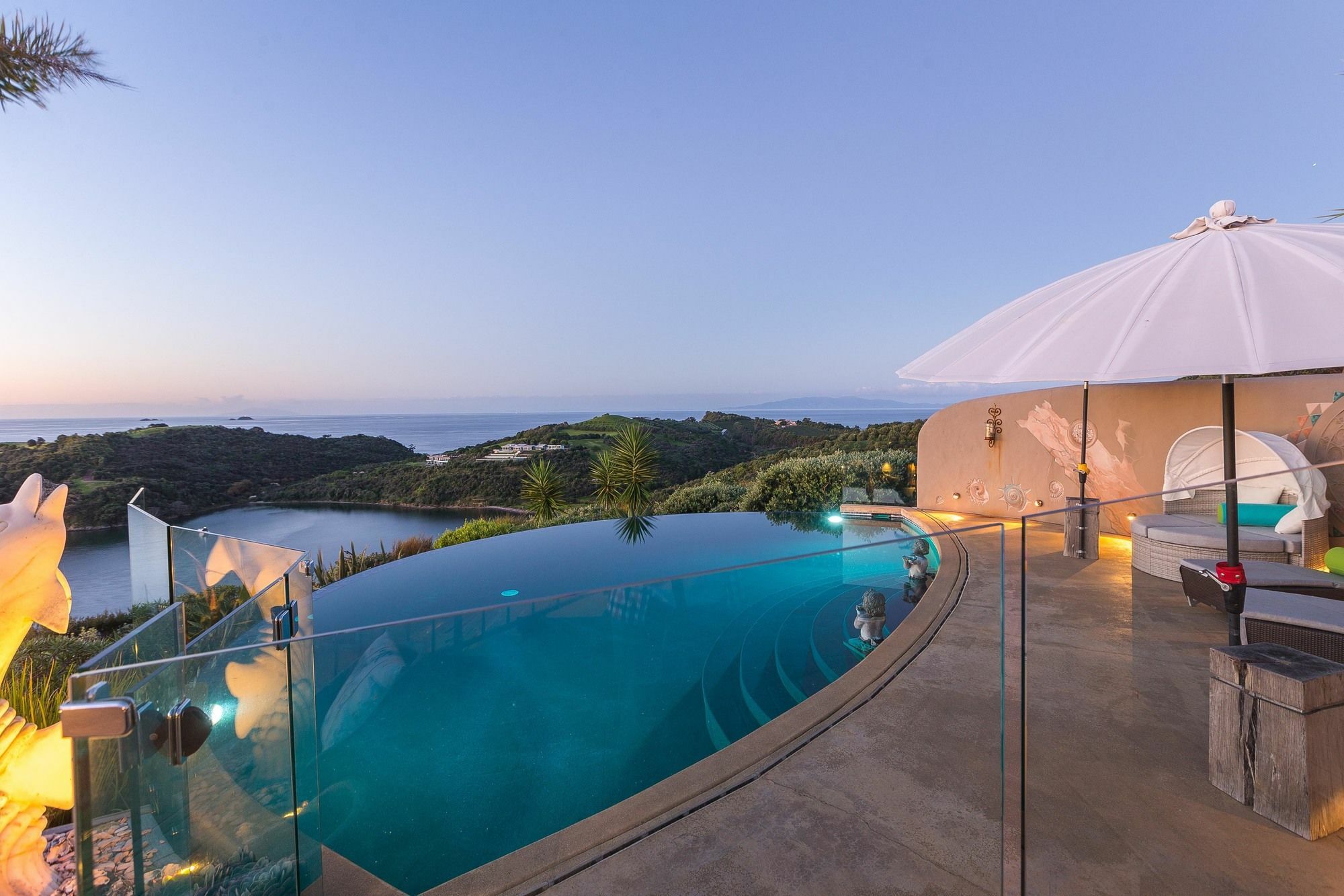 Delamore Lodge Oneroa Екстер'єр фото